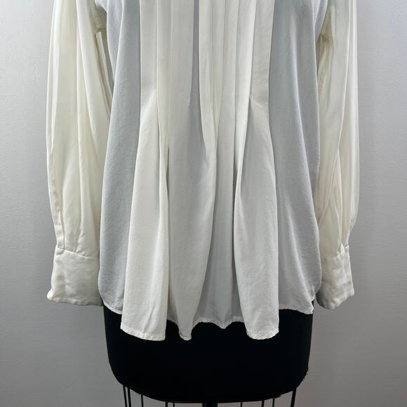 EQUIPMENT Femme White Silk Pleated Front Long Sleeve Round Neck Blouse Top Sz M - Picture 3 of 10